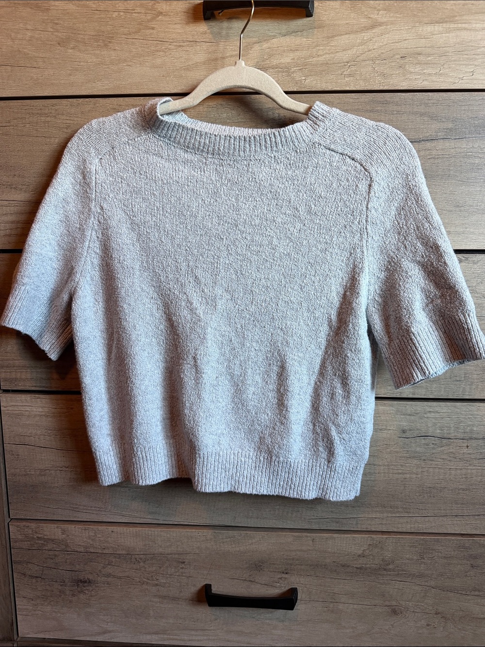 Universal Thread Short-Sleeve Crewneck Sweater in Light Gray